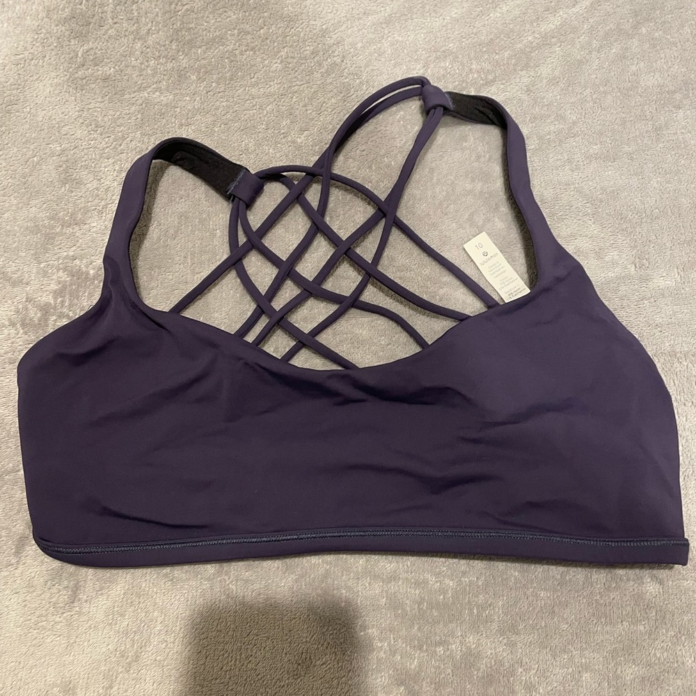 Like New Lululemon Free to be Wild Purple Shorts Bra Size 10